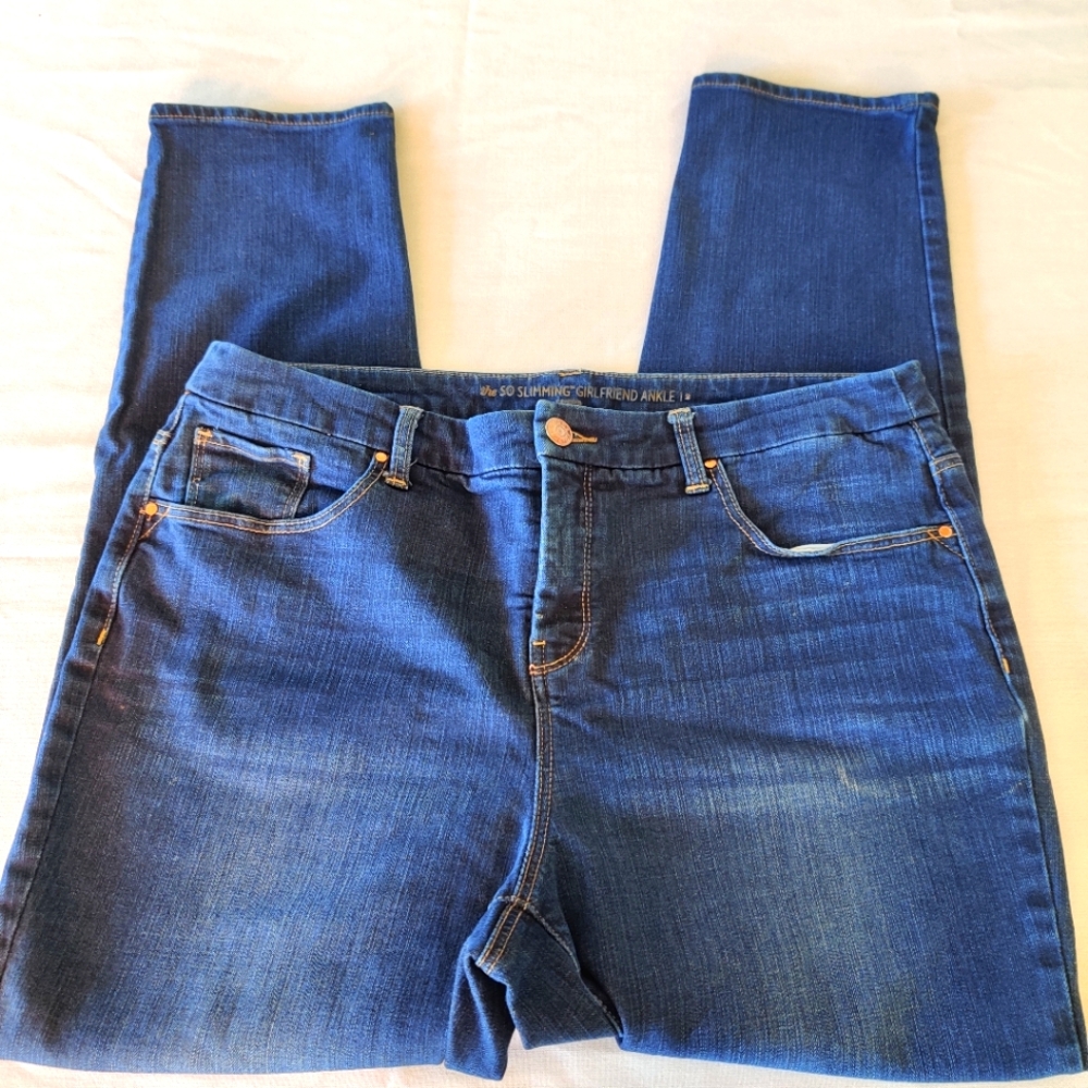 Chicos So Slimming Girlfriend Ankle Jeans Sz 2/14